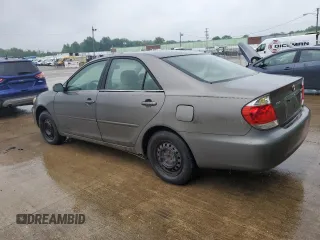 2006 Toyota Camry STD z VIN 4T1BE32KX6U724706, wystawiony jako Copart lot #59139525 z przebiegiem 168 693 mil mil oraz Czysty tytuł • Clean title. Historia ofert i sprzedaży dostępna na DreamBid. Obrazek 2.