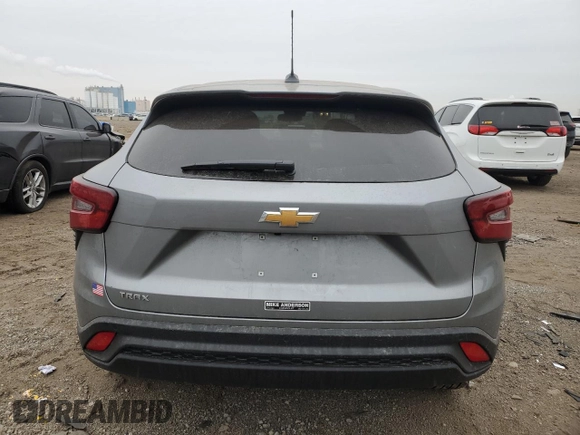 2025 Chevrolet Trax LS with VIN KL77LFEP8SC149835, listed as a Copart auction lot 44721905 with Not Provided miles and Salvage Title. Bid and sale history available at DreamBid. Image 6.