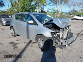 2020 Chevrolet Sonic LT with VIN 1G1JG6SB6L4120442, listed as a IAAI auction lot 41485829 with 52,073 mi miles and . Bid and sale history available at DreamBid. Image 1.