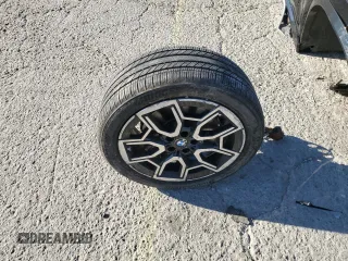 2024 BMW X1 xDrive28i z VIN WBX73EF02R5Z31516, wystawiony jako Copart lot #52913595 z przebiegiem Nie podano mil oraz Szkody całkowita. Historia ofert i sprzedaży dostępna na DreamBid. Obrazek 14.