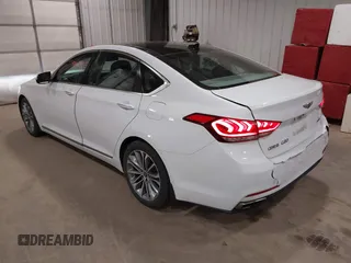 2015 Hyundai Genesis 3.8L with VIN KMHGN4JE5FU090728, listed as a IAAI auction lot 42031915 with 156,755 mi miles. Bid and sale history available at carsss.com. Image 3.