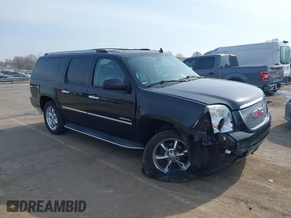 2012 GMC Yukon XL Denali with VIN 1GKS2MEF2CR252084, listed as a IAAI auction lot 41802335 with 88,958 mi miles. Bid and sale history available at carsss.com. Image 1.