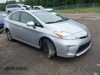 2015 Toyota Prius Four with VIN JTDKN3DU4F1894418, listed as a IAAI auction lot 42438973 with 147,785 mi miles and . Bid and sale history available at DreamBid. Image 1.