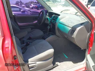 2002 Chevrolet Tracker z VIN 2CNBE18C926911755, wystawiony jako IAAI lot #42452154 z przebiegiem 129 098 mil mil oraz . Historia ofert i sprzedaży dostępna na DreamBid. Obrazek 5.