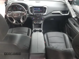 2024 GMC Terrain SLT z VIN 3GKALVEG7RL255280, wystawiony jako Copart lot #55603495 z przebiegiem 22 434 mil mil oraz Szkoda całkowita • Salvage title. Historia ofert i sprzedaży dostępna na DreamBid. Obrazek 8.