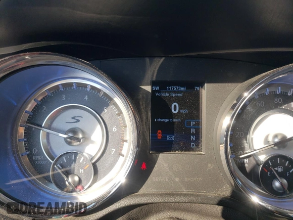2014 Chrysler 300 S with VIN 2C3CCABT2EH340369, listed as a Copart auction lot 49133504 with 117,573 mi miles and Non Repairable. Bid and sale history available at DreamBid. Image 8.