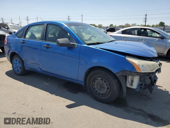 2010 Ford Focus S z VIN 1FAHP3EN4AW138245, wystawiony jako Copart lot #55162365 z przebiegiem 141 703 mil mil oraz Szkody całkowita. Historia ofert i sprzedaży dostępna na DreamBid. Obrazek 4.