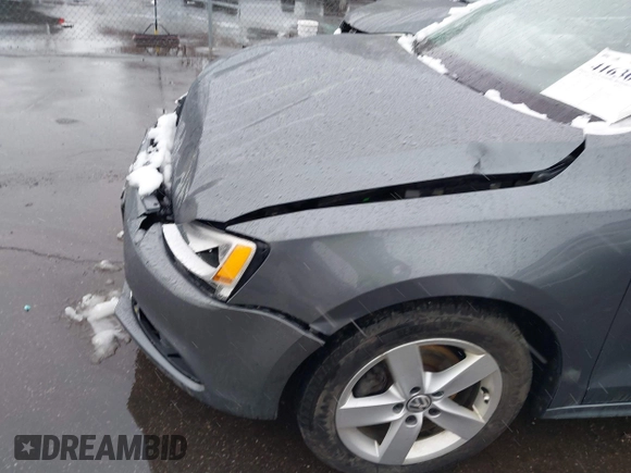 2014 Volkswagen Jetta TDI w/Premium/Nav с VIN 3VWLL7AJ4EM332920, выставлен на аукционе IAAI как лот 41630948 с пробегом 148 754 миль миль и . История ставок и продаж доступна на DreamBid. Изображение 6.