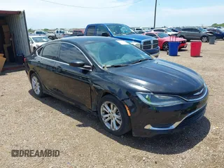 2015 Chrysler 200 Limited z VIN 1C3CCCAB3FN688212, wystawiony jako IAAI lot #42317220 z przebiegiem 176 278 mil mil oraz . Historia ofert i sprzedaży dostępna na DreamBid. Obrazek 1.