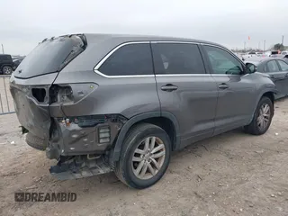 2015 Toyota Highlander LE z VIN 5TDZARFHXFS010904, wystawiony jako IAAI lot #41608105 z przebiegiem 155 815 mil mil oraz . Historia ofert i sprzedaży dostępna na DreamBid. Obrazek 4.