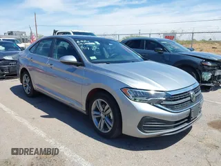 2024 Volkswagen Jetta SE with VIN 3VW7M7BU0RM071346, listed as a IAAI auction lot 42790619 with 31,357 mi miles and . Bid and sale history available at DreamBid. Image 1.