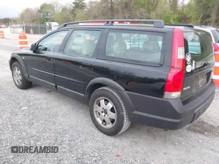 2001 Volvo V70 with VIN YV1SZ58D311042784, listed as a IAAI auction lot 42104753 with 140,141 mi miles and . Bid and sale history available at DreamBid. Image 3.