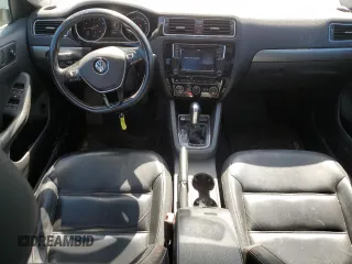 2016 Volkswagen Jetta SEL z VIN 3VWL07AJ9GM401449, wystawiony jako Copart lot #54944635 z przebiegiem 156 951 mil mil oraz Szkoda całkowita • Salvage title. Historia ofert i sprzedaży dostępna na DreamBid. Obrazek 8.