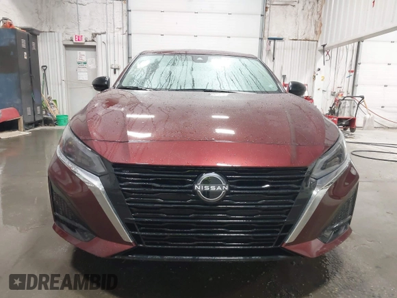 2025 Nissan Altima SV with VIN 1N4BL4DW8SN363079, listed as a IAAI auction lot 42058216 with 1,187 mi miles and . Bid and sale history available at DreamBid. Image 12.