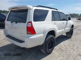 2006 Toyota 4Runner SR5 with VIN JTEZU14R260071750, listed as a IAAI auction lot 41817834 with 298,154 mi miles and . Bid and sale history available at DreamBid. Image 4.
