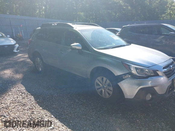 2018 Subaru Outback Premium z VIN 4S4BSAHC5J3279383, wystawiony jako IAAI lot #39827535 z przebiegiem 82 591 mil mil oraz . Historia ofert i sprzedaży dostępna na DreamBid. Obrazek 1.