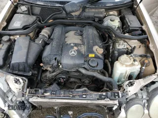 2001 Mercedes-Benz E-Class with VIN WDBJH65J71B230219, listed as a Copart auction lot 44334175 with 147,331 mi miles and Salvage Title. Bid and sale history available at carsss.com. Image 12.