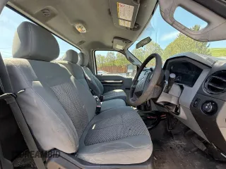 2015 Ford F-350 XL with VIN 1FTRF3AT9FEC55001, listed as a Copart auction lot 55889155 with 161,561 mi miles and Clean Title. Bid and sale history available at DreamBid. Image 5.