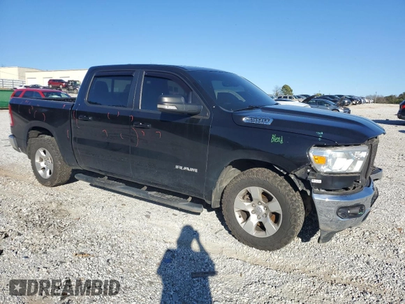 2021 Ram 1500 Big Horn z VIN 1C6RREFT2MN708195, wystawiony jako Copart lot #45969205 z przebiegiem 112 098 mil mil oraz Szkoda całkowita • Salvage title. Historia ofert i sprzedaży dostępna na DreamBid. Obrazek 4.