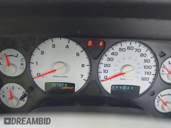 2005 Dodge 1500 SLT with VIN 1D7HU16D05J588206, listed as a IAAI auction lot 41973836 with 131,023 mi miles and . Bid and sale history available at DreamBid. Image 7.