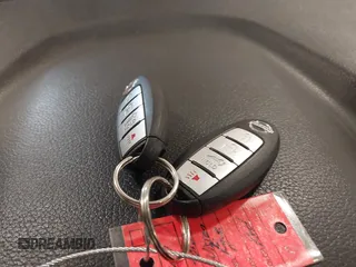2015 Nissan Rogue SL with VIN 5N1AT2MV8FC754666, listed as a IAAI auction lot 41105253 with 74,547 mi miles. Bid and sale history available at carsss.com. Image 11.