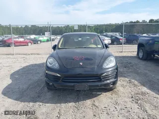 2011 Porsche Cayenne with VIN WP1AA2A27BLA02776, listed as a IAAI auction lot 42086369 with 139,059 mi miles. Bid and sale history available at carsss.com. Image 12.
