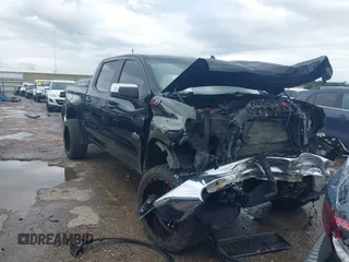 2021 Chevrolet Silverado 1500 LT z VIN 3GCUYDED8MG441020, wystawiony jako IAAI lot #42105655 z przebiegiem 68 543 mil mil oraz . Historia ofert i sprzedaży dostępna na DreamBid. Obrazek 1.
