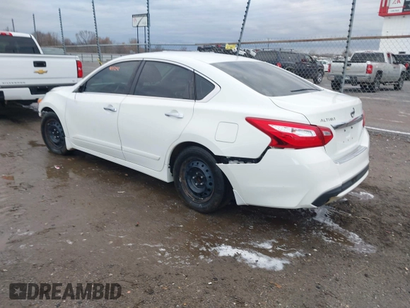 2017 Nissan Altima SR z VIN 1N4AL3AP9HC246828, wystawiony jako IAAI lot #41137292 z przebiegiem 132 851 mil mil oraz . Historia ofert i sprzedaży dostępna na DreamBid. Obrazek 3.
