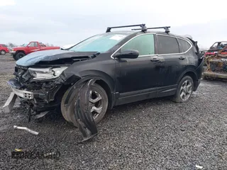 2018 Honda CR-V EX-L with VIN 2HKRW2H88JH637752, listed as a IAAI auction lot 41279038 with 44,941 mi miles. Bid and sale history available at carsss.com. Image 17.