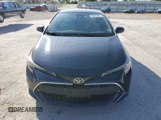 2020 Toyota Corolla Hatchback XSE with VIN JTNC4RBE2L3104485, listed as a Copart auction lot 50665565 with 33,351 mi miles and Salvage Title. Bid and sale history available at carsss.com. Image 5.