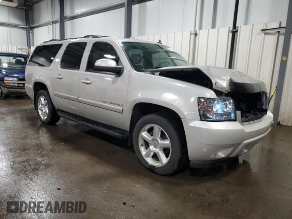2008 Chevrolet Suburban Commercial with VIN 1GNFK16398J224604, listed as a Copart auction lot 79661914 with 197,033 mi miles and Salvage Title. Bid and sale history available at carsss.com. Image 4.