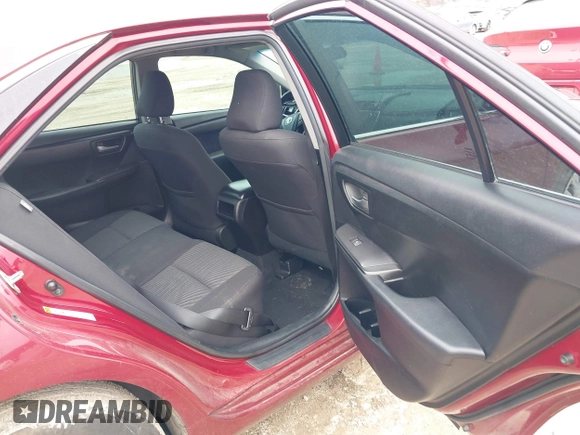 2016 Toyota Camry XLE with VIN 4T1BF1FKXGU533008, listed as a IAAI auction lot 41957727 with 184,022 mi miles. Bid and sale history available at carsss.com. Image 8.