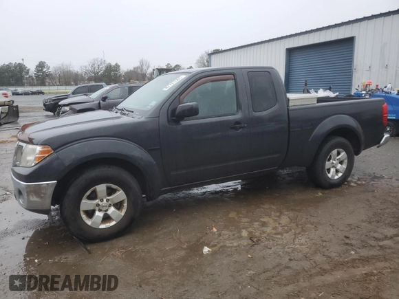 2010 Nissan Frontier SE z VIN 1N6AD0CU3AC438421, wystawiony jako Copart lot #87771565 z przebiegiem 110 179 mil mil oraz Szkoda całkowita • Salvage title. Historia ofert i sprzedaży dostępna na DreamBid. Obrazek 1.
