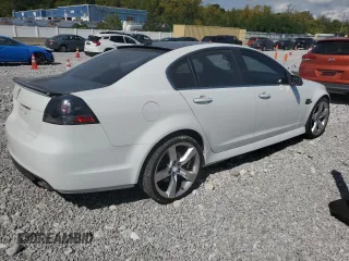 2009 Pontiac G8 GT with VIN 6G2EC57Y59L195313, listed as a Copart auction lot 70852034 with 110,611 mi miles and Salvage Title. Bid and sale history available at carsss.com. Image 3.