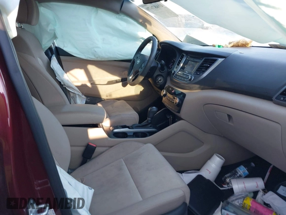 2017 Hyundai Tucson SE with VIN KM8J3CA4XHU500746, listed as a IAAI auction lot 41687679 with 69,826 mi miles. Bid and sale history available at carsss.com. Image 5.