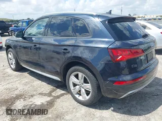 2018 Audi Q5 Premium with VIN WA1ANAFY7J2087419, listed as a IAAI auction lot 41931235 with 73,199 mi miles. Bid and sale history available at carsss.com. Image 3.