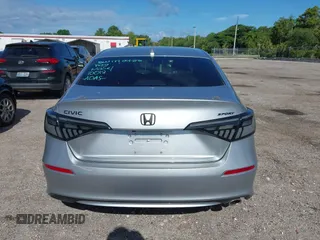2025 Honda Civic Sport z VIN 2HGFE2F59SH549528, wystawiony jako IAAI lot #42232674 z przebiegiem 8 889 mil mil oraz . Historia ofert i sprzedaży dostępna na DreamBid. Obrazek 16.
