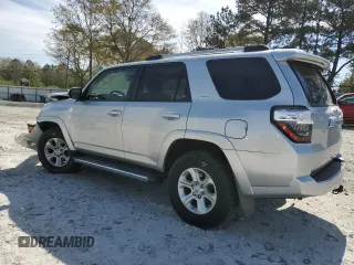 2021 Toyota 4Runner SR5 with VIN JTEMU5JR9M5878823, listed as a Copart auction lot 51042405 with 71,891 mi miles and Salvage title. Bid and sale history available at DreamBid. Image 2.