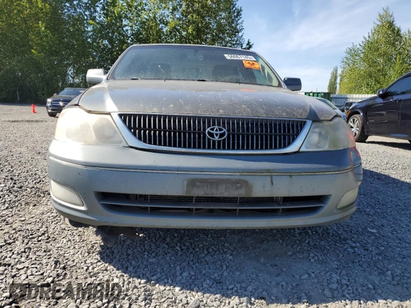 2001 Toyota Avalon XL with VIN 4T1BF28B91U196292, listed as a Copart auction lot 56067145 with 270,966 mi miles and Clean Title. Bid and sale history available at carsss.com. Image 5.