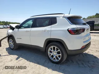 2024 Jeep Compass Latitude Lux with VIN 3C4NJDFN5RT584618, listed as a Copart auction lot 55033565 with 8,745 mi miles and Salvage title. Bid and sale history available at DreamBid. Image 2.