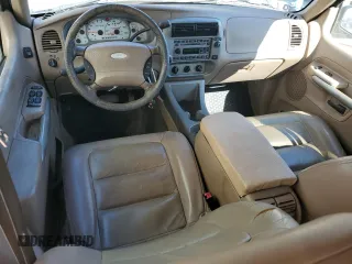 2001 Ford Explorer Sport Trac z VIN 1FMZU67E11UB85553, wystawiony jako Copart lot #43657605 z przebiegiem 285 404 mil mil oraz Szkoda całkowita • Salvage title. Historia ofert i sprzedaży dostępna na DreamBid. Obrazek 8.