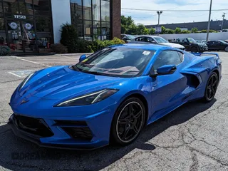2021 Chevrolet Corvette 3LT with VIN 1G1YC2D43M5118130, listed as a Copart auction lot 44832655 with 274 mi miles and Clean Title. Bid and sale history available at carsss.com. Image 2.