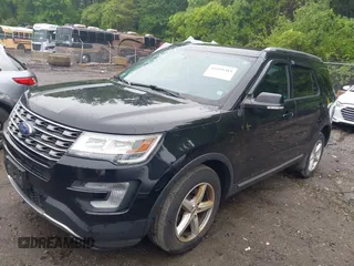 2017 Ford Explorer XLT with VIN 1FM5K8D80HGC98322, listed as a IAAI auction lot 42259383 with 130,764 mi miles and . Bid and sale history available at DreamBid. Image 17.