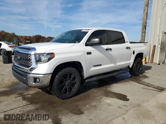 2020 Toyota Tundra 2WD SR5 with VIN 5TFEY5F11LX270247, listed as a Copart auction lot 81674544 with 52,644 mi miles and Salvage Title. Bid and sale history available at carsss.com. Image 1.