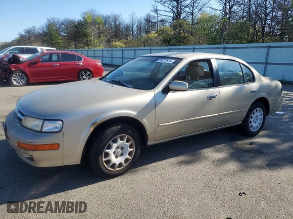 1999 Nissan Maxima GXE z VIN JN1CA21D8XM403253, wystawiony jako Copart lot #55877675 z przebiegiem 61 019 mil mil oraz Czysty tytuł • Clean title. Historia ofert i sprzedaży dostępna na DreamBid. Obrazek 1.