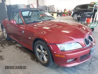 2000 BMW Z3 2.5 z VIN WBACH9346YLF92166, wystawiony jako IAAI lot #42323947 z przebiegiem 130 652 mil mil oraz . Historia ofert i sprzedaży dostępna na DreamBid. Obrazek 1.
