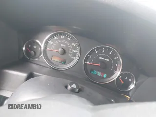 2007 Jeep Commander Sport с VIN 1J8HG48K07C630369, выставлен на аукционе IAAI как лот 42621082 с пробегом 249 852 миль миль и . История ставок и продаж доступна на DreamBid. Изображение 7.