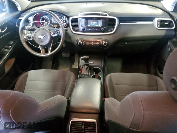 2018 Kia Sorento LX V6 with VIN 5XYPGDA55JG417511, listed as a Copart auction lot 54386005 with 129,610 mi miles and Clean Title. Bid and sale history available at carsss.com. Image 8.