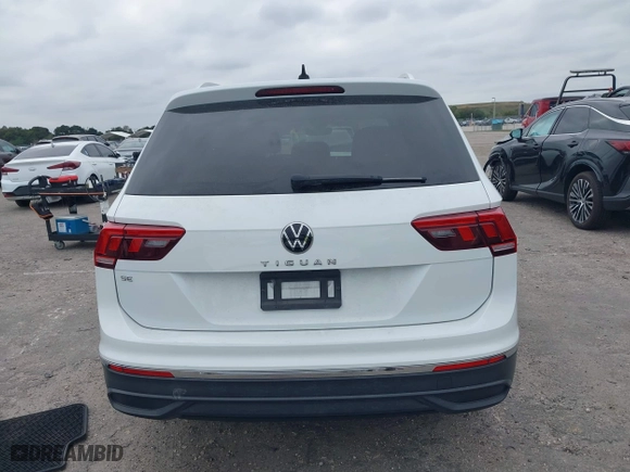 2022 Volkswagen Tiguan SE with VIN 3VV3B7AXXNM175325, listed as a IAAI auction lot 41326261 with 22,361 mi miles. Bid and sale history available at carsss.com. Image 16.