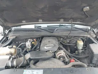 2002 GMC Sierra 1500 SLE z VIN 2GTEC19V321311642, wystawiony jako IAAI lot #41508743 z przebiegiem 262 362 mil mil oraz . Historia ofert i sprzedaży dostępna na DreamBid. Obrazek 10.